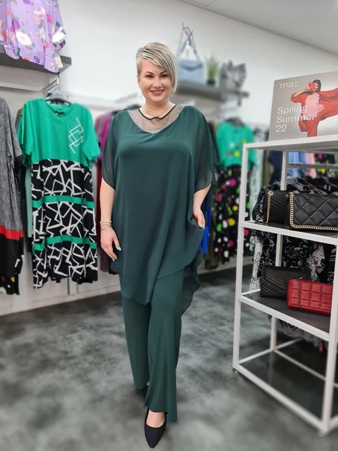 SAROLTA OVERÁL - MOLETT ÖRÖMANYA ÉS ALKALMI OVERÁL