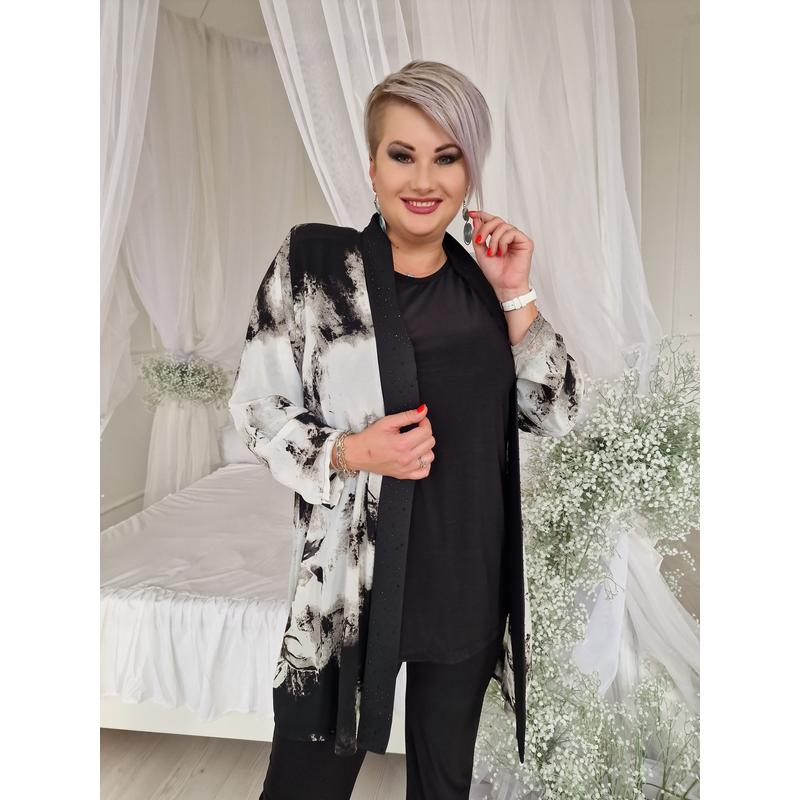 KAROLA - NAGYMÉRETŰ ALKALMI BLÚZ TOPPAL